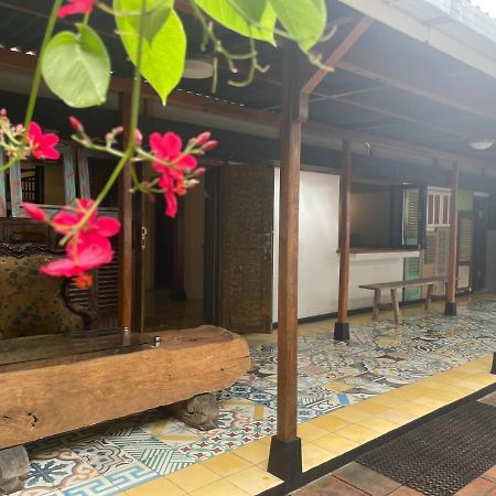 Pamularsih Homestay Yogyakarta Exterior foto