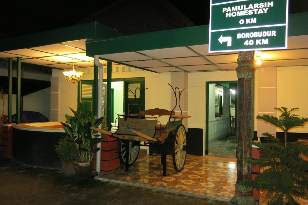 Pamularsih Homestay Yogyakarta Exterior foto