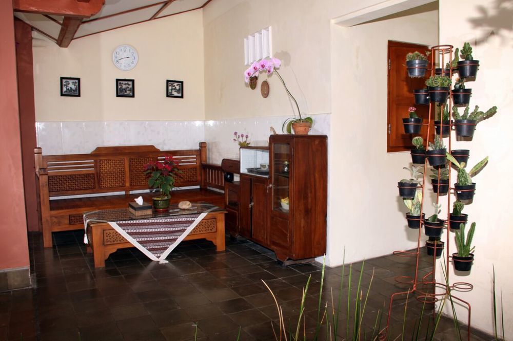 Pamularsih Homestay Yogyakarta Exterior foto