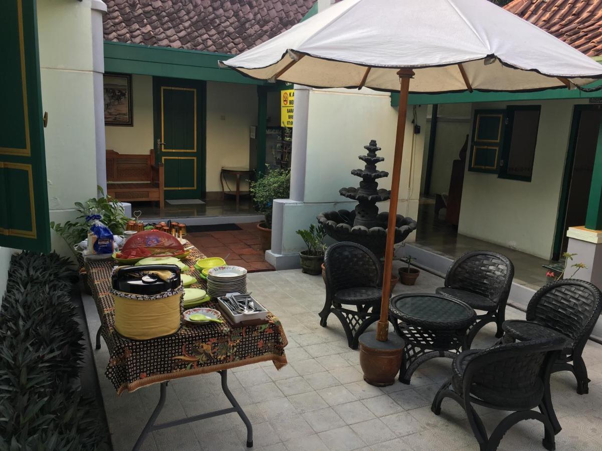 Pamularsih Homestay Yogyakarta Exterior foto